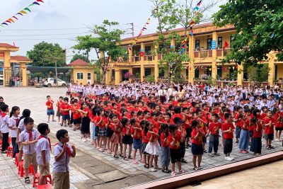 MỘT NGÀY LÀM “HỌC SINH LỚP 1” CỦA CÁC BÉ 5 TUỔI TRƯỜNG MẦM NON HÒA HẬU